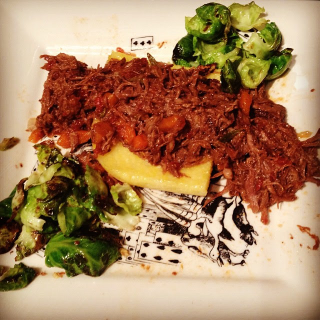 Illustration for article titled Simple Slow Cooker Short Rib Ragu